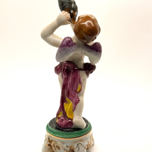 Vintage Occupied Japan Porcelain Cherub Angel Blowing Conch Shell Horn - Picture 4 of 7